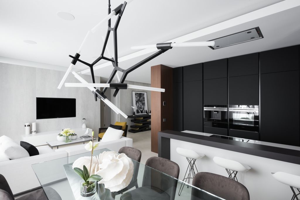 Interior N