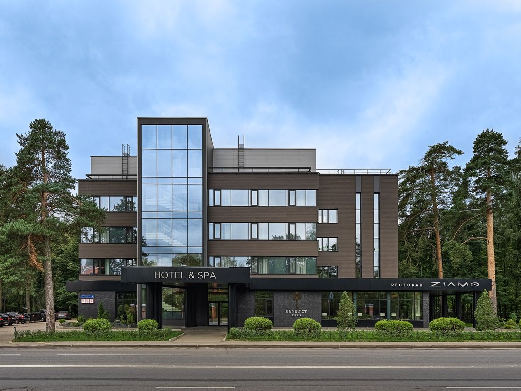 benedict hotel & spa