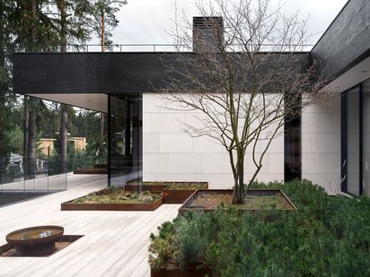 Villa II