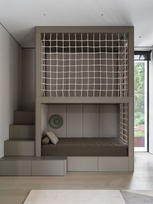Villa II