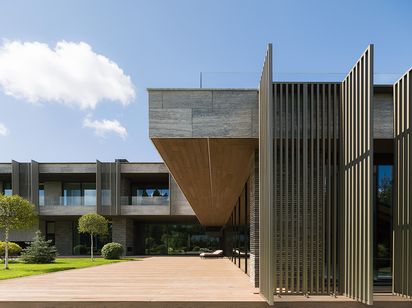 Villa Twin Three