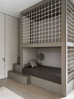 Villa II